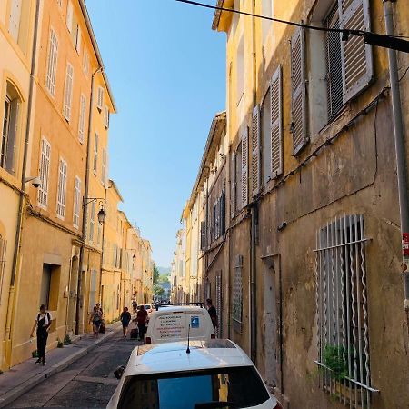 Montclar Studio Aix-en-Provence Luaran gambar